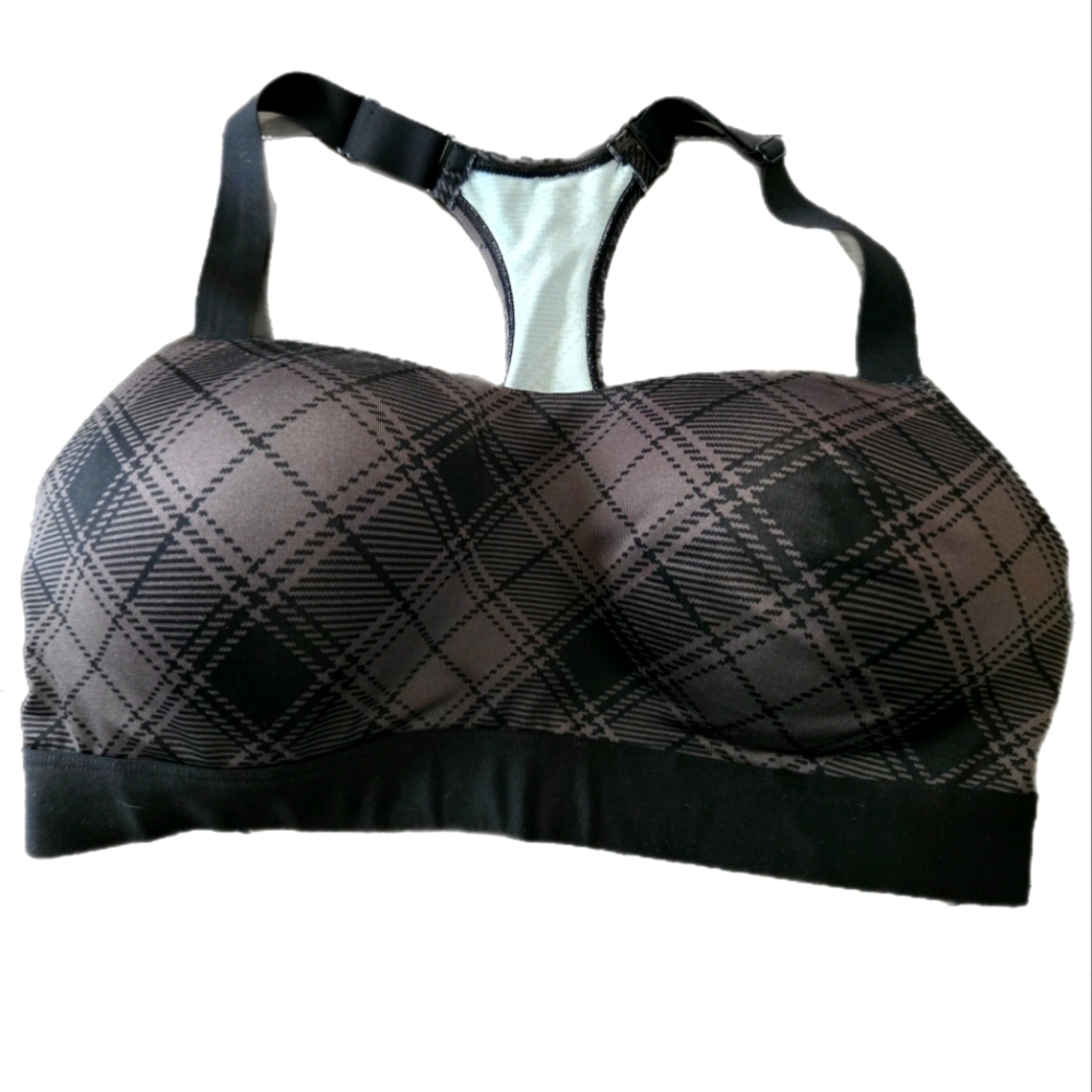 Victoria Secrets high impact Sport Bra